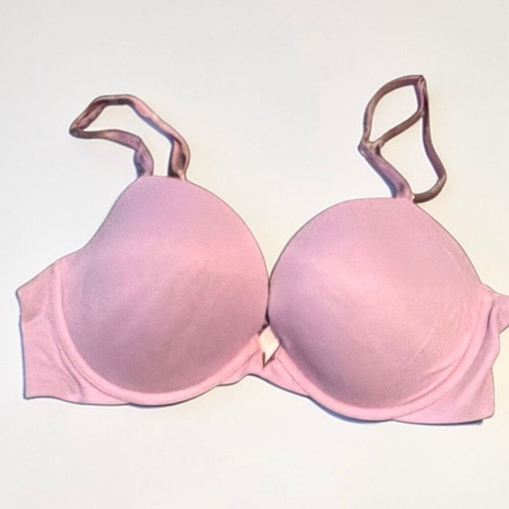VICTORIA’S SECRET Women’s Pink Push-Up Bra 38C